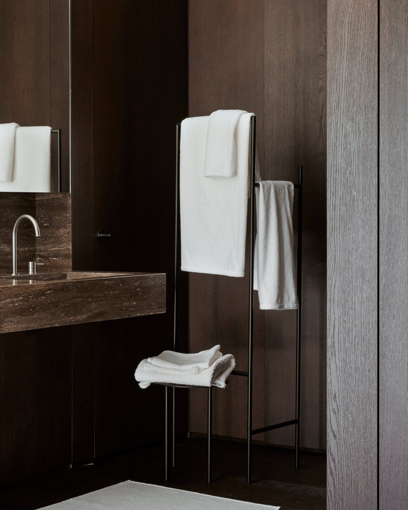 Crisp Towel Set