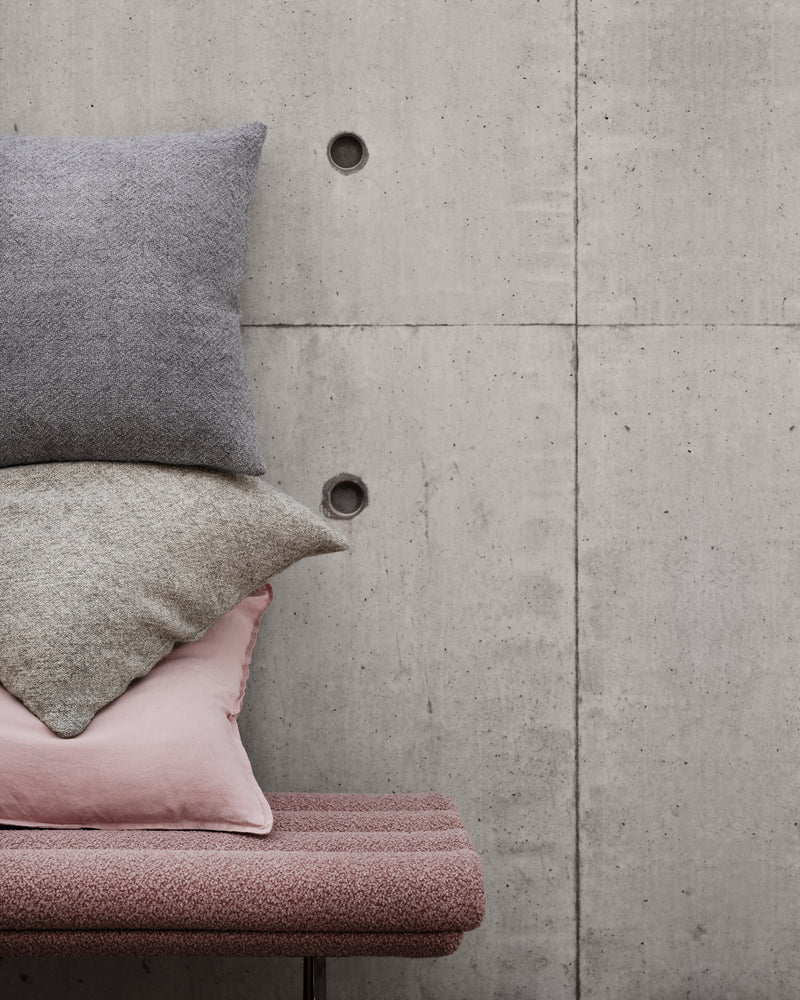 Des Cushion