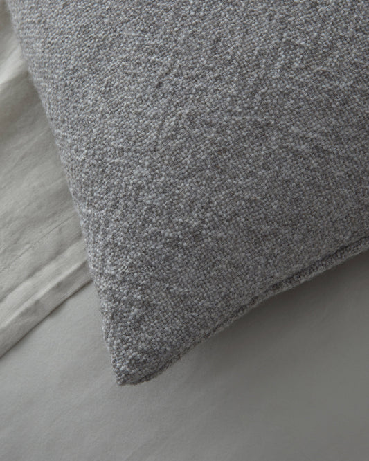 Des Cushion