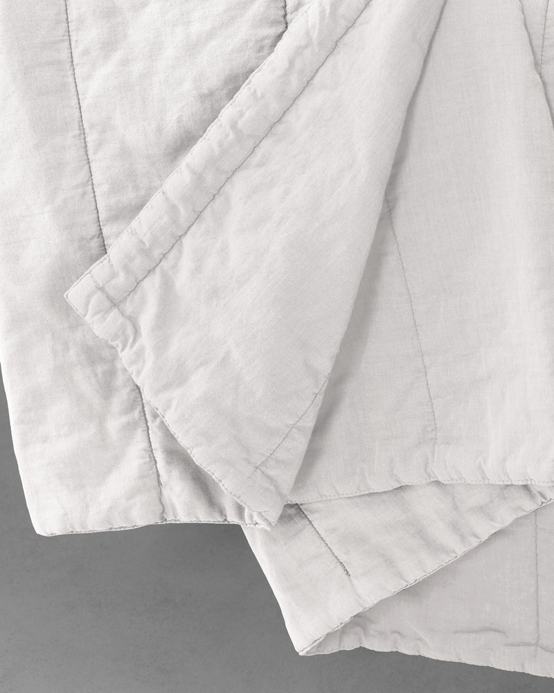 Miro Plain Quilt