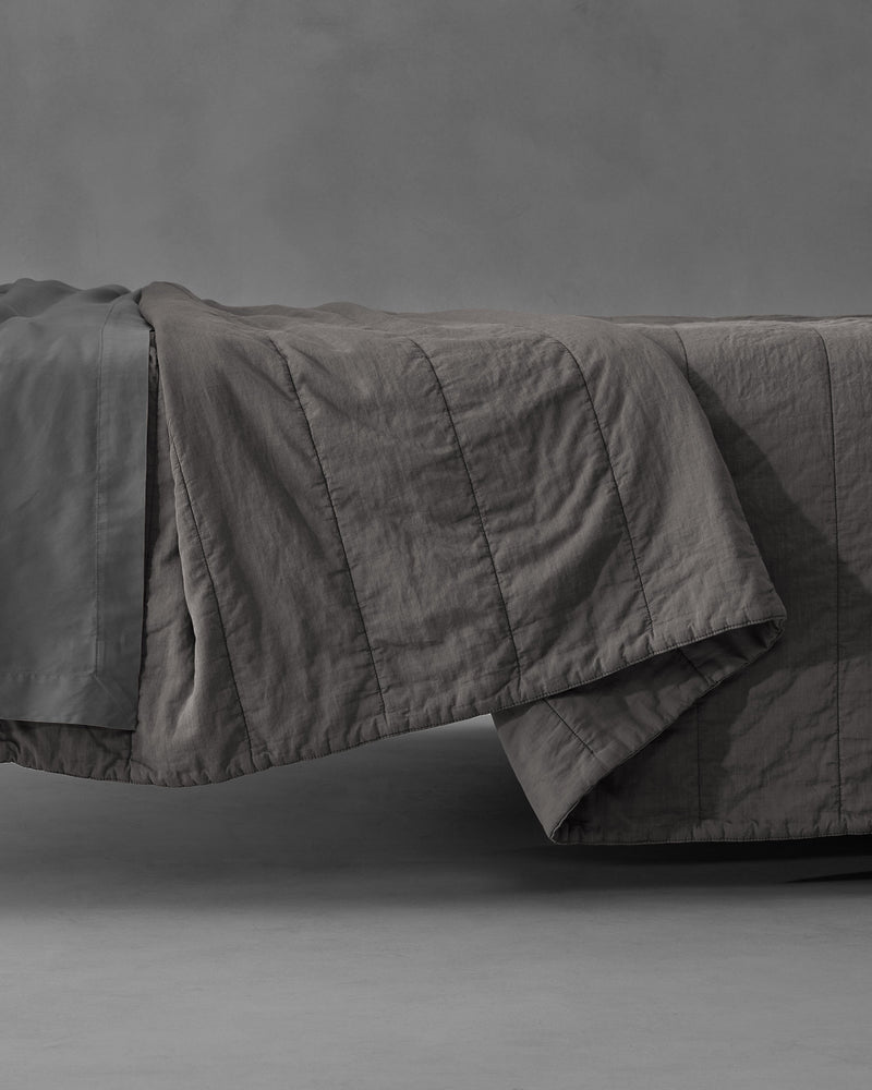 Miro Plain Quilt