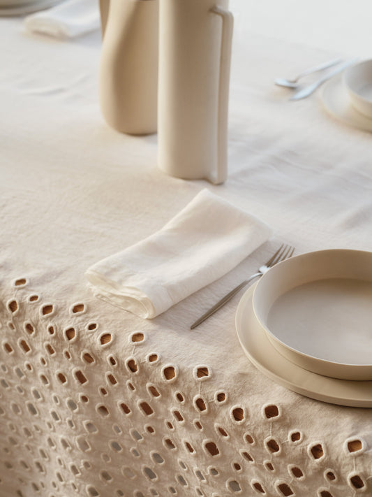 Ols Table Cloth